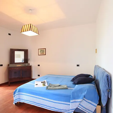 Sara By Interhome شقة مارينا دي بييتراسانْت