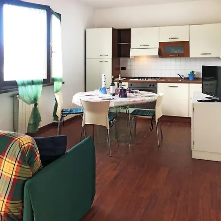 شقة Sara By Interhome مارينا دي بييتراسانْت
