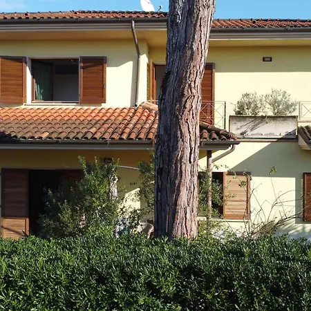 Sara By Interhome Apartament *